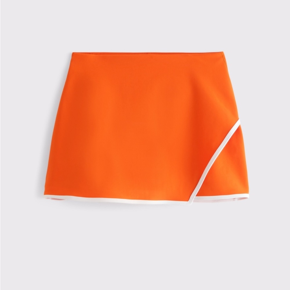 YPB sculptLUX Lined Wrap Skirt NWT
